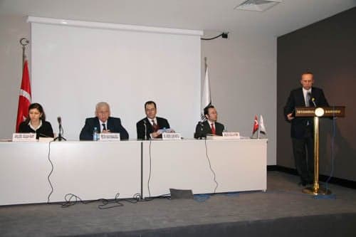 Ab’De Türk İşçilerinin Serbest 
Dolaşımı Ve İnsan Hakları