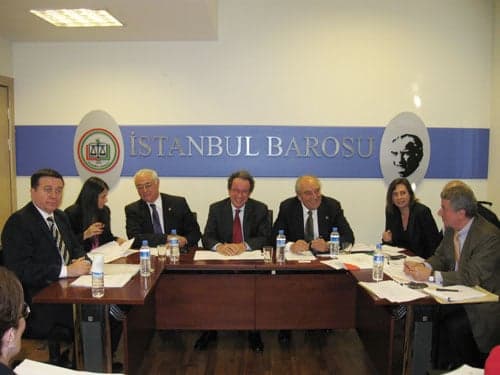 Uıa İstanbul 2010 Kongresi 
Yerel Organizasyon Komitesi 
Toplantısı Yapıldı