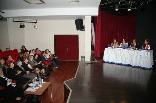 En Fazla Şiddete Sağlık Personeli Uğruyor

