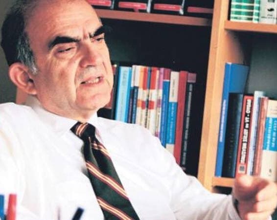 Av. Prof. Dr. Uğur Alacakaptan'ı Kaybettik