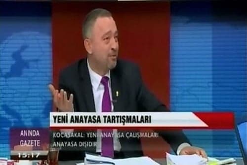 Yeni Anayasa Yapımına Direnmek Meşru Bir Haktır
