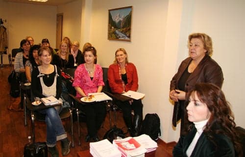 İsveçli Öğrenciler 
Baromuzu Ziyaret Etti