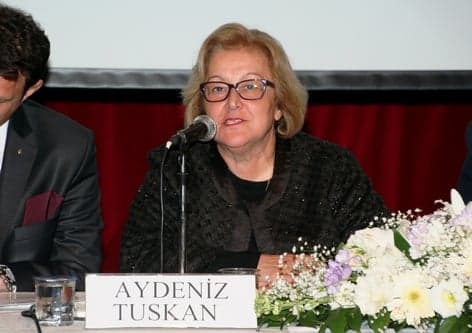 Bölücülük – Gericilik Sarmalında Devrim Yasalarımız Ve Anayasa 
