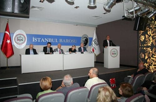 Dünden Bugüne Basın Ve Toplum

