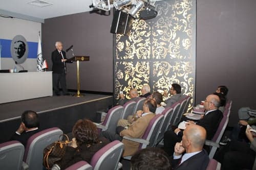 Pazartesi Forumları Başladı