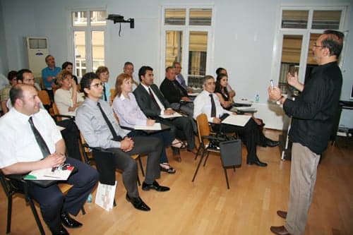 Etkili Konuşma Teknikleri 
