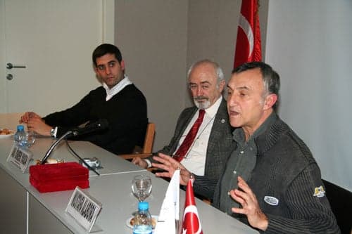 Baba-Oğul Alaboralar’La
Sohbet Ettik
