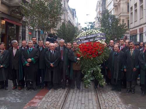 “Hukuk Devleti Ve Yargı Reformu” 
Mücadelesi Başladı