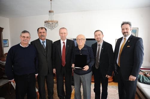 Mahmut Esat Bozkurt Hukuk Ödülü Av. Mehmet Emin Değer’E Verildi 
