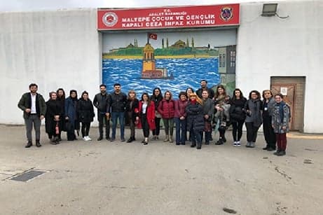 Mahpus Çocukların Dünyasına Bekliyoruz