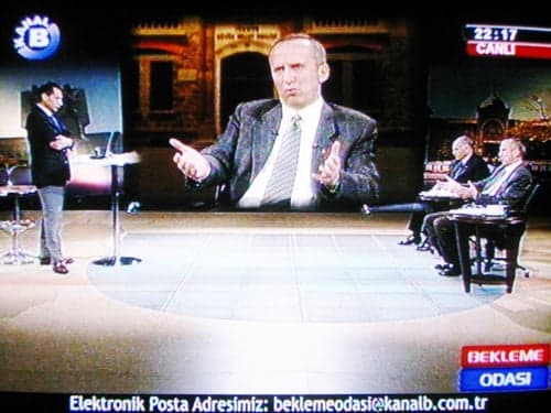 Özbek: “Ucu Açık Soruşturmalar 
Adil Yargılanma Hakkına Zarar Verir”