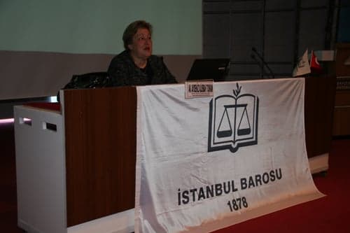 “Kadın Hakları Ve Aile İçi Şiddet” Konulu Sertifika Programı Devam Ediyor