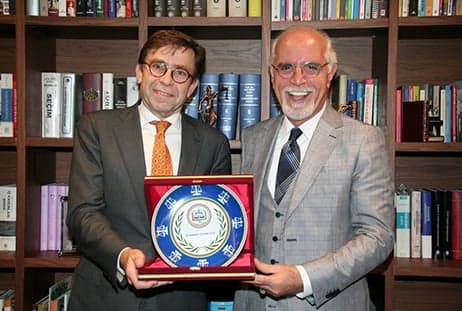 Amsterdam Barosu Başkanı Henrichs Başkan Durakoğlu’nu Ziyaret Etti