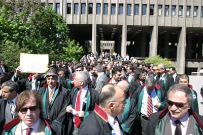 Avukatlar Ankara’Da Yürüdü:
“Savunma Adaletin Temelidir”