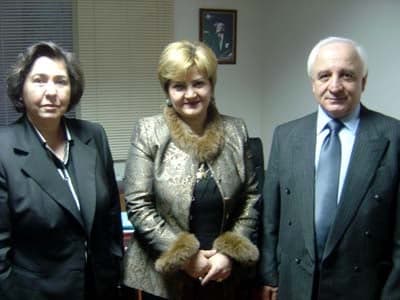 Azeri - Türk Kadın Derneği
Başkanı Baro’Yu Ziyaret Etti