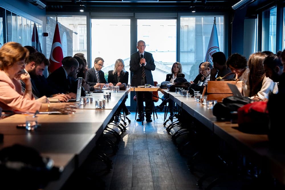 40 Komisyon ve Merkezin Seçilmiş Yöneticileri ile Gerçekleştirilen Eşgüdüm Toplantısı