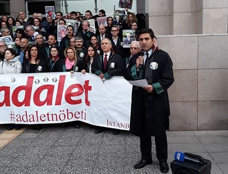 Baskıcı Rejimler Tarihin Sayfaları Arasında Yitip Gittiler