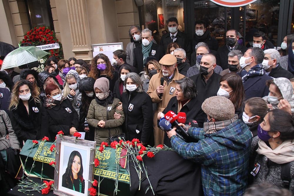 Katledilen Meslektaşımız Av. Dilara Yıldız Son Yolculuğuna Uğurlandı