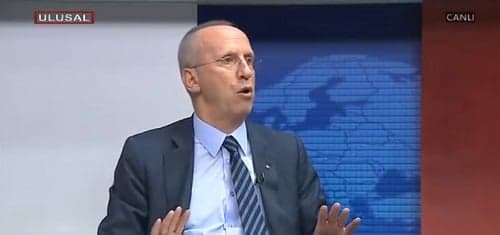 Devletin Başındaki Kişinin Devletin Kuruluş Felsefesiyle Sorunu Var