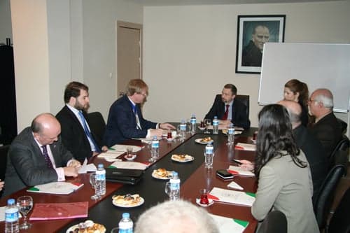 İngiliz Heyet Baromuzu Ziyaret Etti

