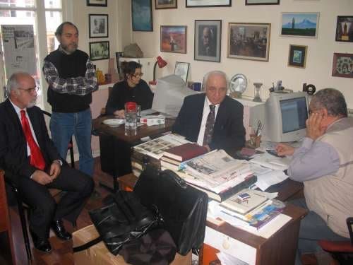 Başkan Kolcuoğlu
Agos Gazetesini Ziyaret Ederek
Başsağlığı Dileğinde Bulundu
