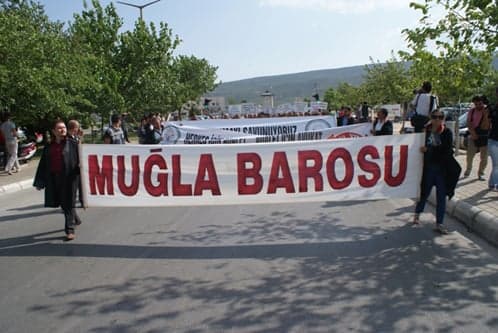 Muğla Barosu Yürüyüş Düzenledi
