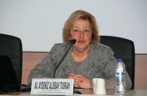 Kadın Hakları Ve Aile İçi Şiddet” Konulu Sertifika Programı Devam Ediyor
