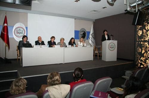 Kadına Yönelik Şiddetle Mücadelede Kurumların Görevleri