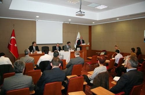 Enerji Piyasalarında Üretici Ve Tüketici Sorunları Iı
