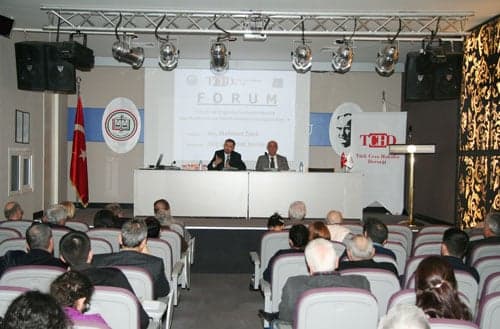 Pazartesi Forumları 
Yeni Yılda Da Devam Ediyor