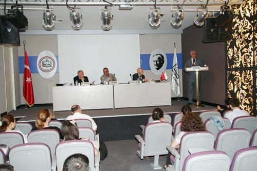 Taşıma Ve Sigorta Hukuku Açısından
Hava Taşıyıcısının Sorumluluğu