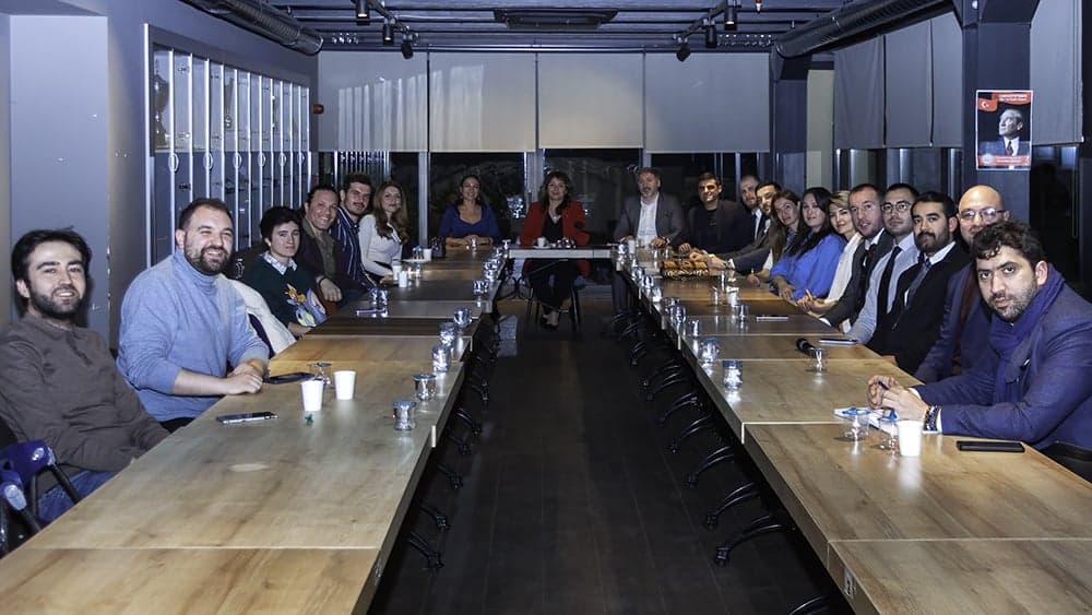 Başkanımız Av. Filiz Saraç Spor Takımları Temsilcileri ile Bir Araya Geldi