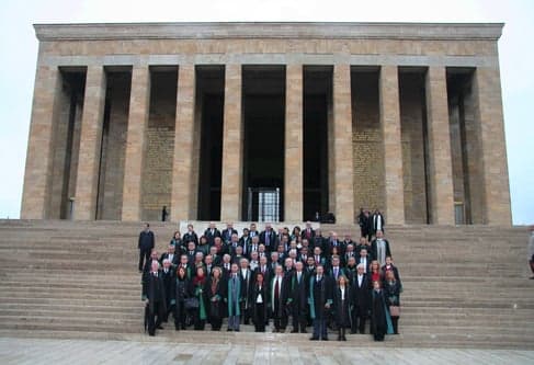 İstanbul Barosu Heyeti Anıtkabir’De Ata’Nın Huzurunda