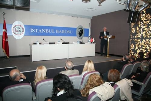 Hukukun Üstünlüğü Ve Kuvvetler Ayrılığı