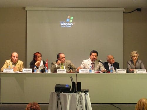 Tüm Hayvan Severler Tek Çatıda Birleşsin