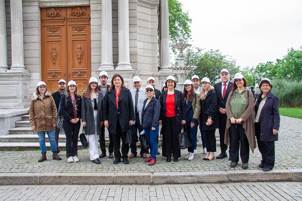 Genç Avukatlar 19 Mayıs Atatürk'ü Anma, Gençlik ve Spor Bayramı’nda Dolmabahçe'de Buluştu