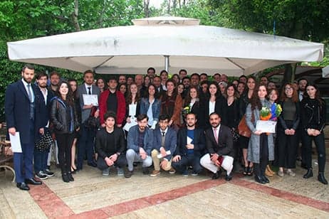 39. Dönem Hukuk İngilizcesi ve Terminoloji Derslerine Katılanlara Törenle Belgeleri Verildi