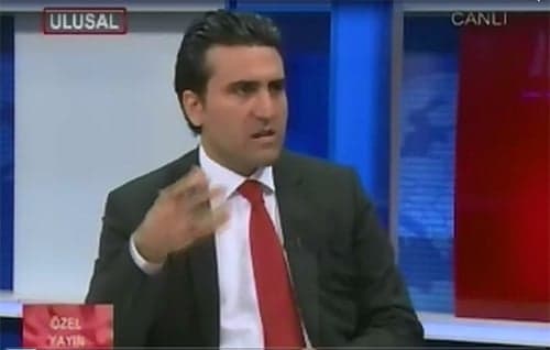 Yerlerde Sürüklenen Avukatlar Değil Adalet Olmuştur