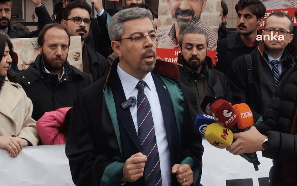 Diyarbakır Barosu Başkanı Av. Tahir Elçi’nin Katledilişinin 9. Yıldönümünde Bakırköy Adliyesi Önünde Basın Açıklaması Düzenlendi