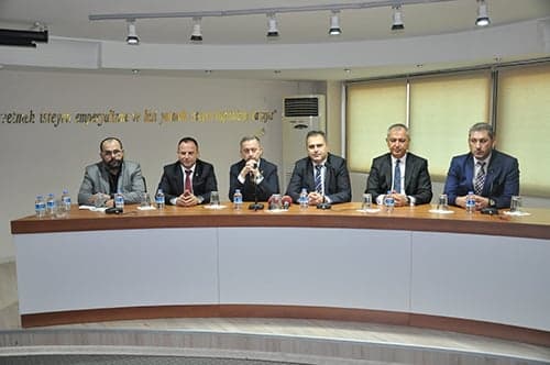 Avukatlara Yeşil Pasaport Verilmesinin Reddedilmesi Hakkında 

