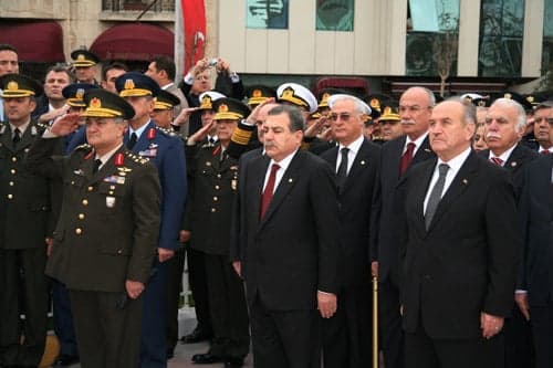 Atamızı Saygıyla Andık