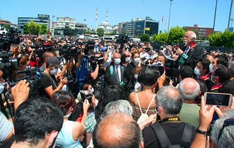 Yasa Yapma Gücünü Silah Olarak Kullananları Uyarıyoruz