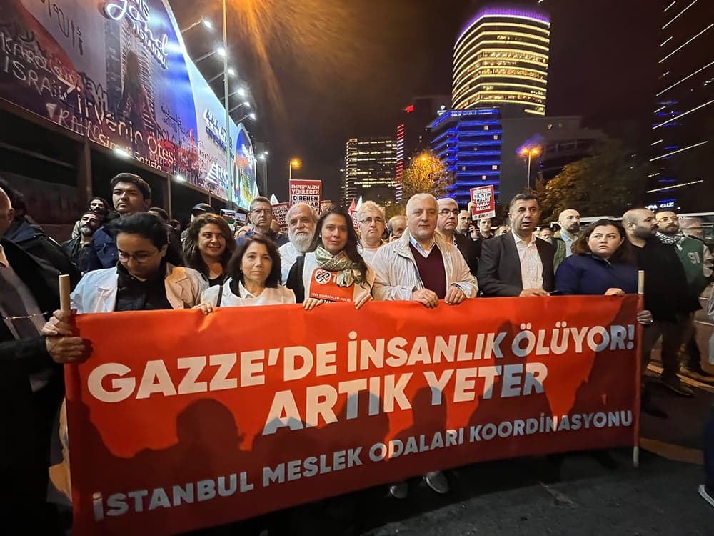 Meslek Odaları, Sendikalar ve Kitle Örgütlerinden İsrail Başkonsolosluğu Önünde Basın Açıklaması