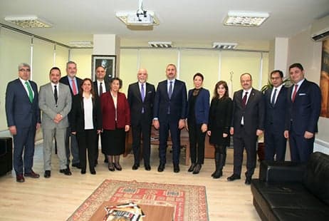 Adalet Bakanı Gül, İstanbul Barosunu Ziyaret Etti