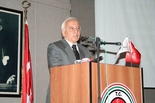 Hukuka Felsefi Ve Sosyolojik Bakışlar Sempozyumu Sona Erdi