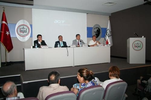 Ülkemizde Avukat Mağdur Durumdadır
