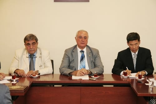 Güney Koreli Hukukçular Heyeti
Baromuzu Ziyaret Etti - 14