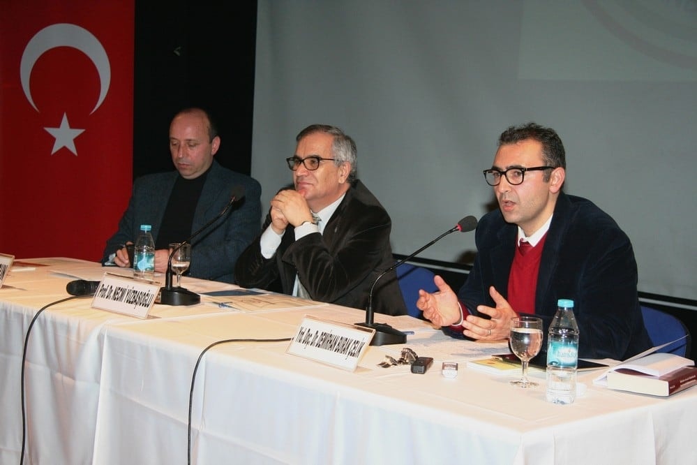 Hukuksal Gerçeklikler Bağlamında Anayasa Değişikliği - 96