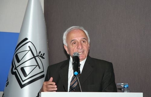 Baro Meclisi 30. Genel Kurulu Toplandı
 - 40