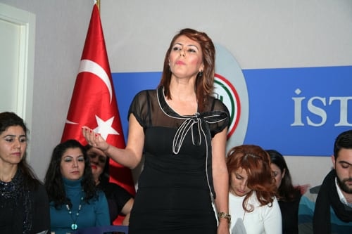 Türk Halk Müziği Koromuz Atatürk’Ün Sevdiği Eserleri Seslendirdi
 - 7